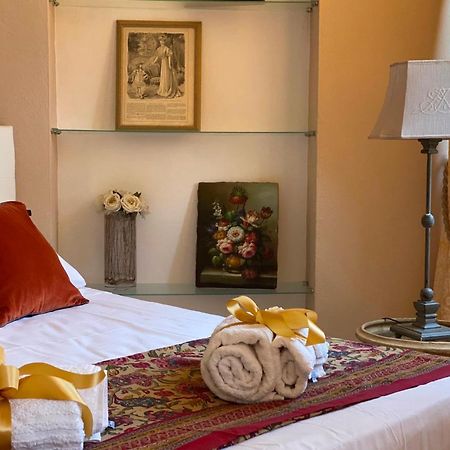 La Bellavista Decameron View Черталдо Екстериор снимка